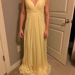 La FEMME PROM DRESS GIRL SIZE 2 formal yellow new